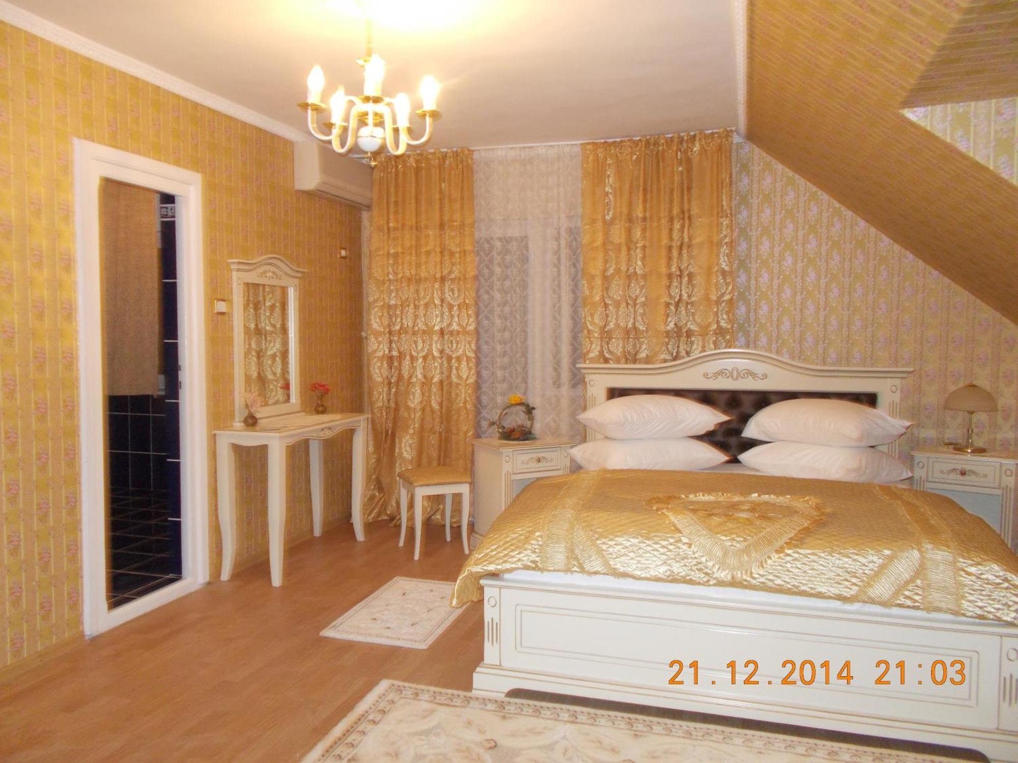 Pensiunea Lari Baile 1 Mai Kamer foto